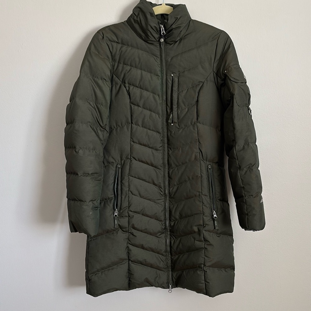 EDDIE BAUER WINTER COAT